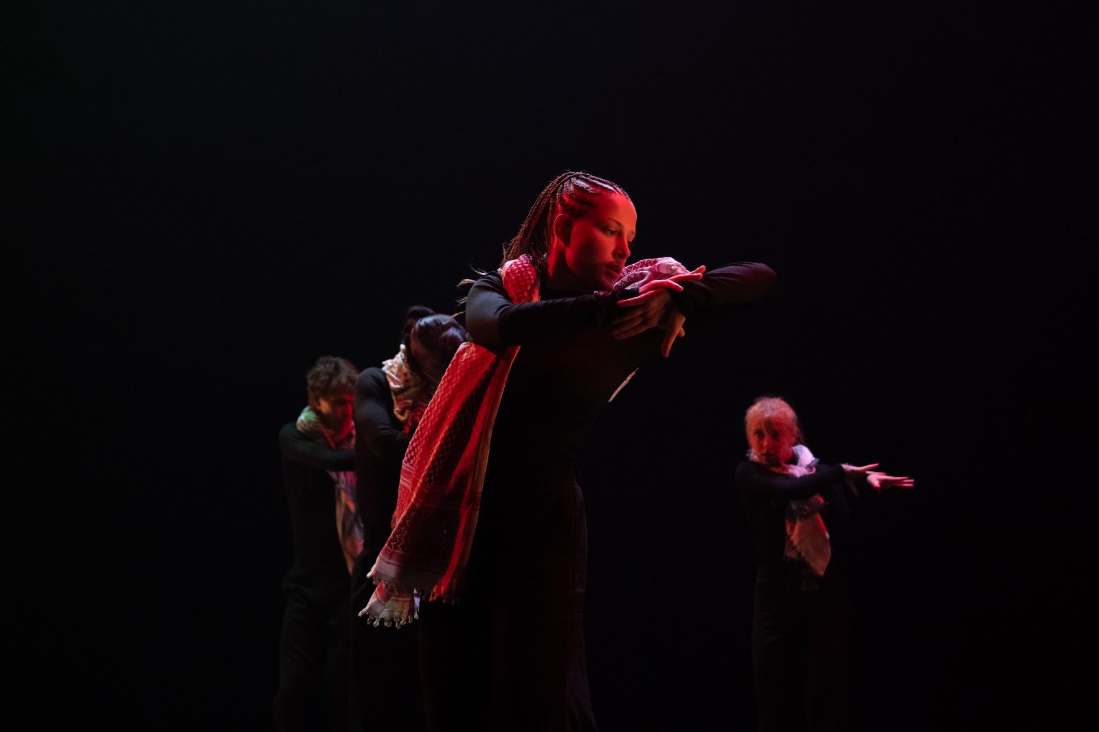 Danseurs du Cercle en scène